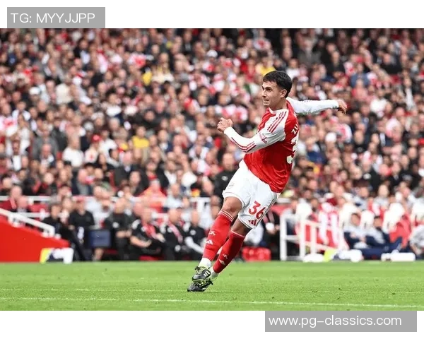 欧联杯激战尤文图斯与阿森纳握手言和绝杀瞬间引发全场沸腾